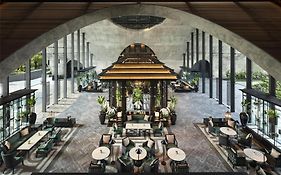Sindhorn Kempinski Hotel  5*
